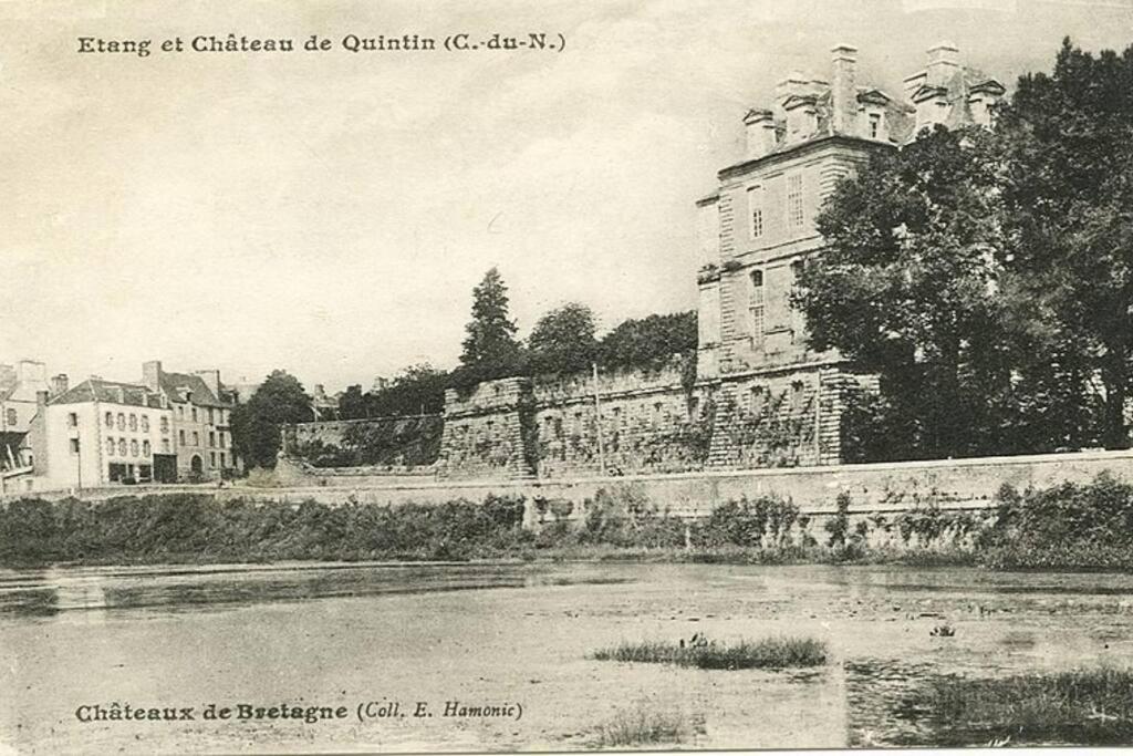 Logement Studio Quintin Bagian luar foto