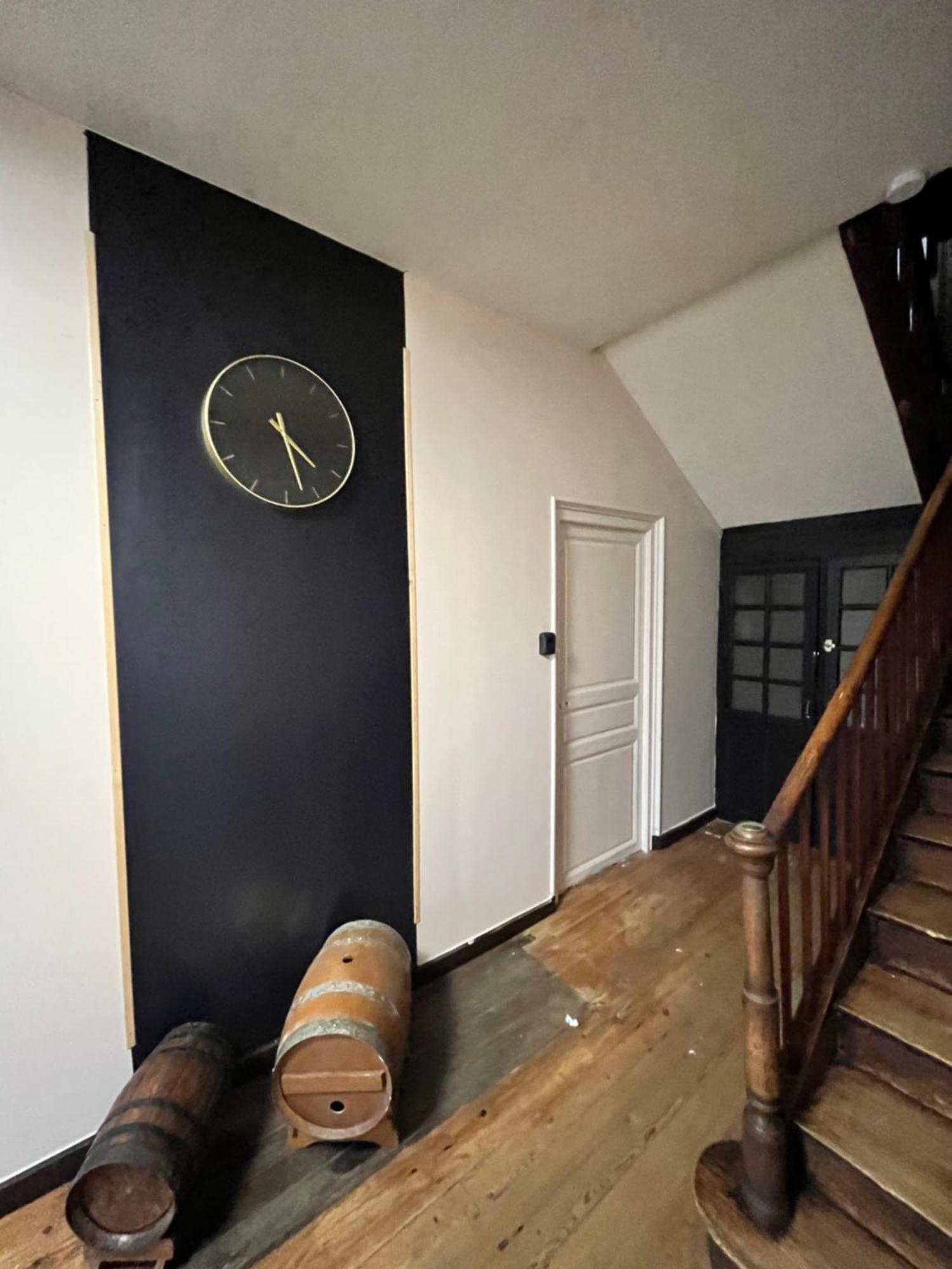 Logement Studio Quintin Bagian luar foto
